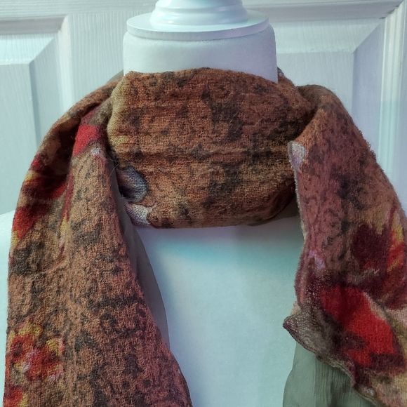 Floral Scarf Brown, red, green EUC - Picture 14 of 16